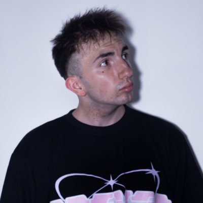 thmasmak's profile picture. loading …