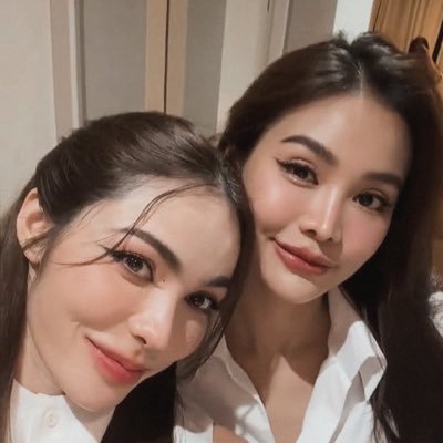 BENZ_NSR_ENGLOT's profile picture. ENGLOT - linglingkwong ❤️❤️