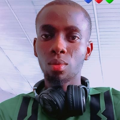 sirzkidd's profile picture. Shopify website development, redesign, graphic design, marketing, TikTok creation & LLC for non USA residents. 💞🥰