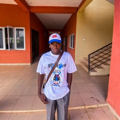 emjaydakreator's profile picture. Creative | Cybersecurity Enthusiast | Brand and Portrait Photographer | Brand design🤞