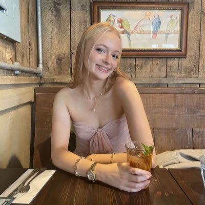 Jess01480514's profile picture. animal crossing addicted ✨