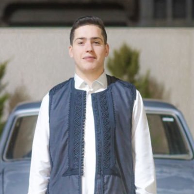 omar_moh2004's profile picture. الله في كل حادثٍ ثقتي //والله عزّ والله مُفتخري. لست مع الله خائفاً أحداً //حسبي به عاصماً من البشري.🥷🏻 🤍🌒