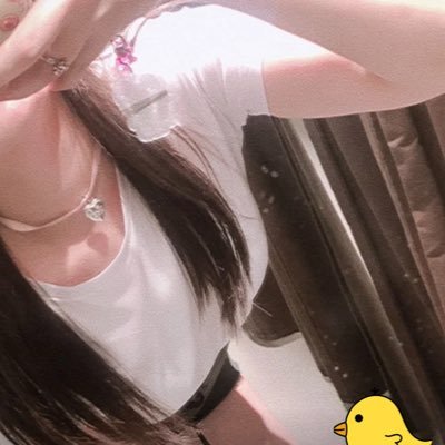生まれ変わった😳24歳散歩好きの女🚶♀️普通くらいの身長で痩せ型ひ…おっと🤣プチはしないよ🫢写真要求お断り✋よろしくねー🤣