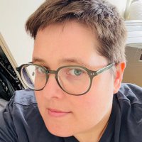 Emma Osborne 🇵🇸🇱🇧 (@redscribe) 's Twitter Profile