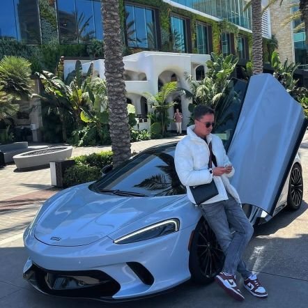 Highly Acclaimed Crypto/Forex Trader Expert with a proven track record of Delivering Exceptional Results. Trusted advisor to investors/traders.