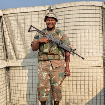 Lebomohlala17's profile picture. Sandf