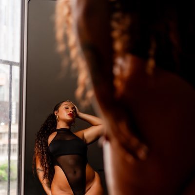 Your sweet Naia 💋 Tu peux venir en pv je mords pas 😜🙈 FR/EN (last account ban) https://t.co/DU49O0U6eb