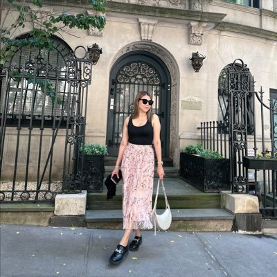 royciepoisie's profile picture. loving life :)