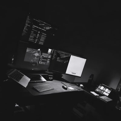 MKS10_'s profile picture. 👽