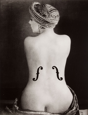 Enamorada del arte y la cultura