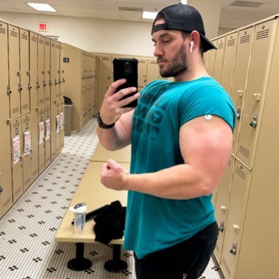 BrandonBoyd32's profile picture. UNT Class 2026 Molecular Biology Major