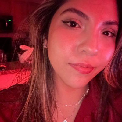 SoyDanielaPaola's profile picture. i’m the best thing at this party