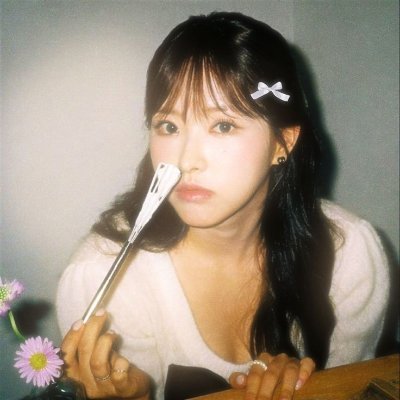 edricities's profile picture. gfx artist @ roblox ✨🔭
 =~= COMMS SERVER IN BIO