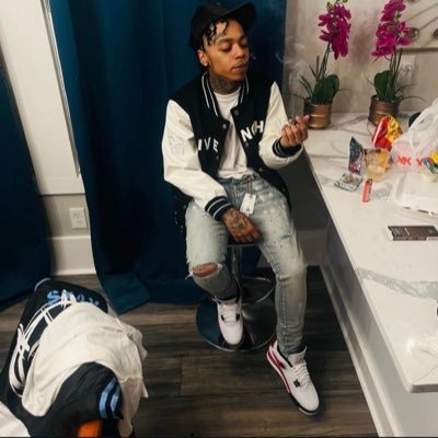 Lashawnbhudda's profile picture. #longlivela #ripMeka #riptaetae