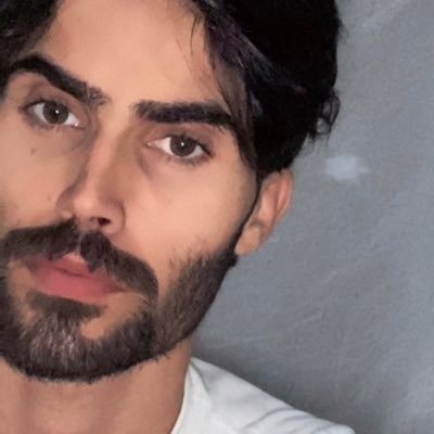 shnb08505978's profile picture. 