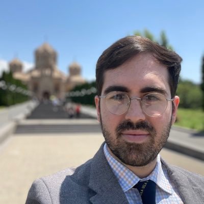 ASU ➡️ HDS ➡️ UCLA • Armenian Studies • Writer • Religion Nerd • Interfaith Enthusiast • Latter-day Saint (Mormon) • views my own