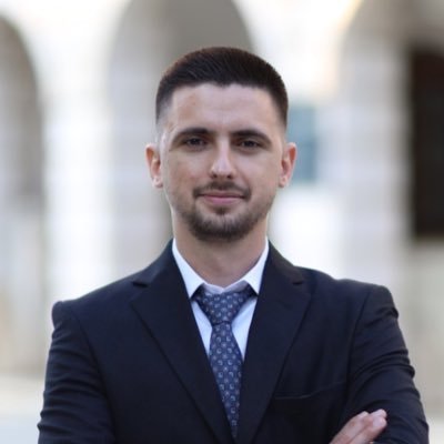 themarilazi's profile picture. Exploring, learning and doing things I want to.