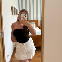 Lara (@__lara_09_) 's Twitter Profile