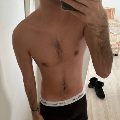 slave44339360's profile picture. French bottom 🙇🏻‍♂️