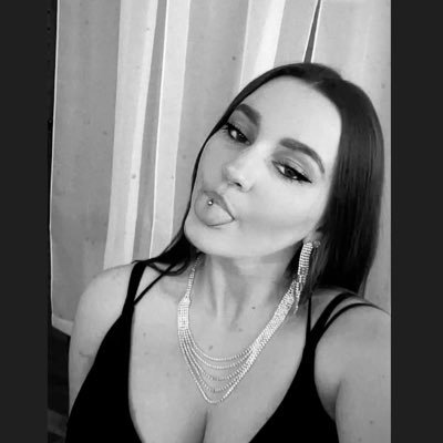 Watch me while I take all your money|| age verification LF|| 22|| 👸🏻👑 ||