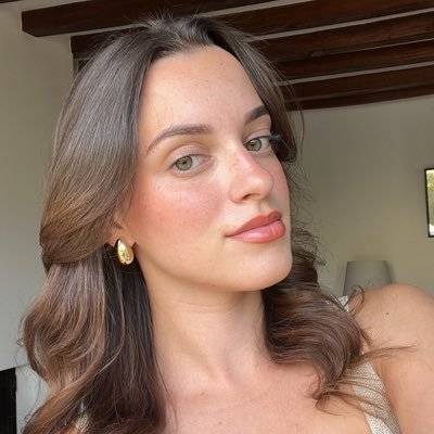 rromanedy's profile picture. 