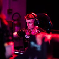 DenVoksne (@denvoksnelol) 's Twitter Profile Photo DenVoksne (@denvoksnelol) 's Twitter Profile Photo