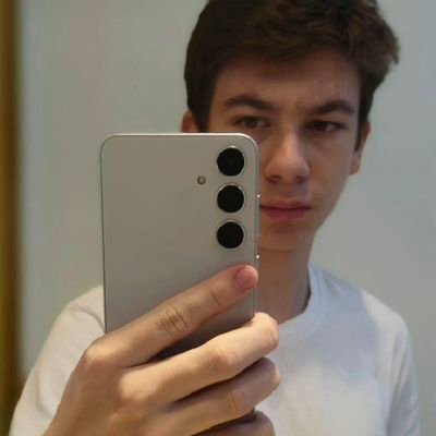 MaykonB11's profile picture. 