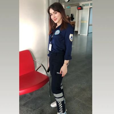 kbrakrkmz_12's profile picture. ig:krkmz_kubra_12