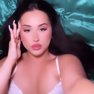 highclass elite findom. Tribut sind Gutscheine im Wert von 25€ 💋💳 Paypal,Amazon, EZ . 23 y.o 🇷🇺 Telegram : alexa2herrin. #moneydom #geldherrin #findom