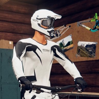 RandomPosts_0's profile picture. 