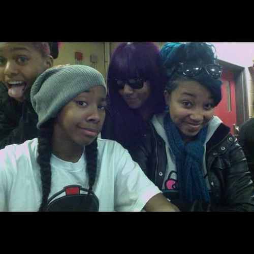 whatsup mindless fans?:) this is ya boy rayray from mindless behavior and i made this page for my fans..stay mindless yall:)!!!!