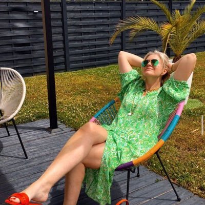 Elizabethc79768's profile picture. 