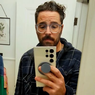 o_i_did's profile picture. I just want to be dramatization actor type of famous [modern gentleman]