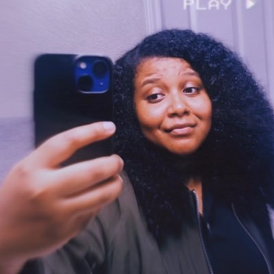 silver34m00n's profile picture. 