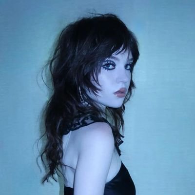 vvs7xx's profile picture. @liquidvvs7 susd at 1.2k :'(