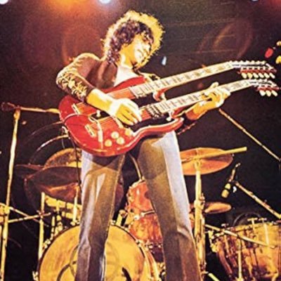 洋ロック(主に60s〜80s)が好きな人。名ロックアルバムについて解説したブログも書きます。 特に好きなミュージシャン:ビートルズ/クイーン/ドアーズ/CCR/レッドツェッペリンなど