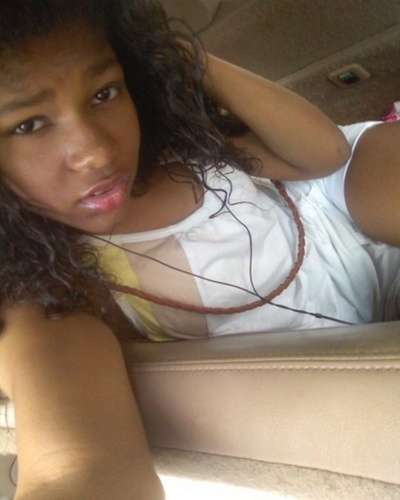 renellehm's profile picture. #Wavii  #TeamPisce #Pretty #Teamdgaf #TeamLonqHair #eam$$ #TeamLightSkinSlimTinq