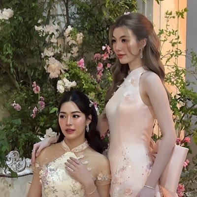 sriwaraone's profile picture. 
