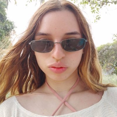 no seas exigente conmigo por favor soy una persona promedio