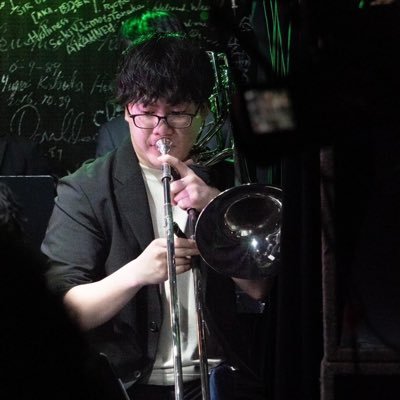 Zawa_Trb's profile picture. 𝄢 Trombone&Bass trombone 大阪音楽短大Jazzコース卒 /服部管楽器講師/お仕事やレッスンなどのご相談 はDM、又はメール(tb1zawazawa@gmail.com）にてお待ちしております。