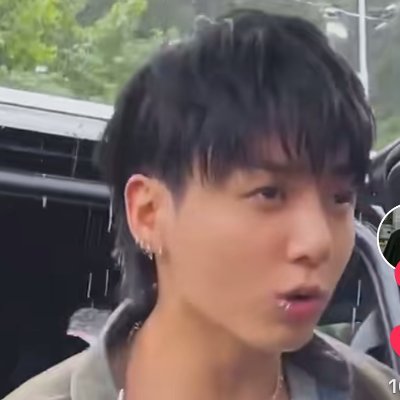 kloliikki's profile picture. .