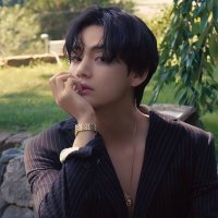 Venus (@cutetaebear) 's Twitter Profile