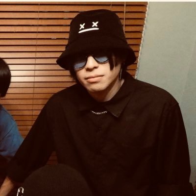 WSB(@wsb_jpn) Guitarist🎸 | 筋トレ好きのメタラーです。Rec, Support等お仕事依頼はDMにてご相談くださいませ。 (ex.Angels' Temptation)