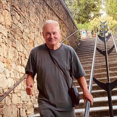 Ervaren bestuurder, oud-wethouder, verbinder. Auteur ‘Ik ga lekker weg’. Enthousiast, optimistisch en groot liefhebber van sport.