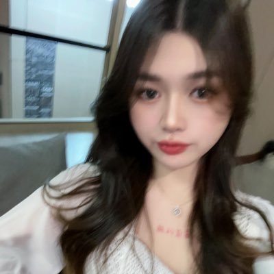 t4zu5eBKMVfBSeu's profile picture. 个人兼职，不要订金/无门槛，中介勿扰。周一到周五有正常工作下班时间可约，不影响对方正常生活，找素质哥哥。01年166身高97斤🐻D想约线下的哥哥给我点个关注，加qq1943175698