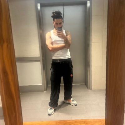 DevWillDoItt's profile picture. The Top Of One Mountain Is The Bottom Of The Next. Keep Climbing 🦦