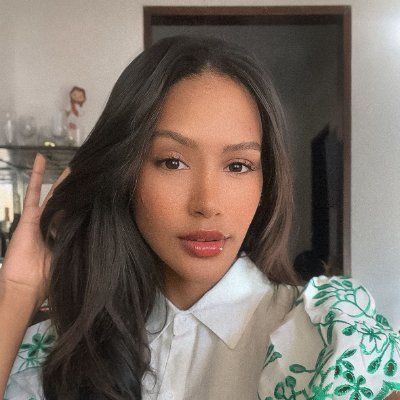 psiluanafreitas's profile picture. Aqui, 
por enquanto,
é tudo ainda.