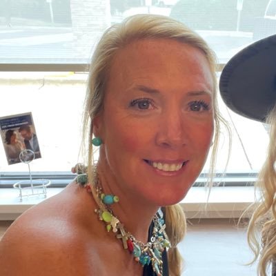 slinhartley's profile picture. married. mom of 2 amazing boys! #MAGA 🇺🇸🐘 love sports 🏀 🏈⚾️⛳️ ( I don’t respond to DMs )