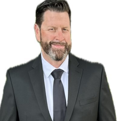 SarasotaWarren's profile picture. Comforting the Disturbed & Disturbing the Comfortable. Dad & Businessman