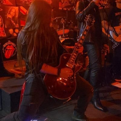 Desenvolvedor mobile, guitarrista, palmeirense e outras coisas aí.
https://t.co/drMkwXfnMt